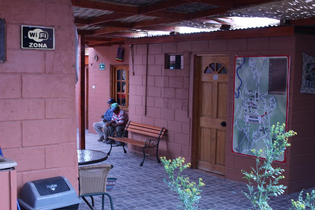 Hostal Tuyasto San Pedro de Atacama Exterior photo