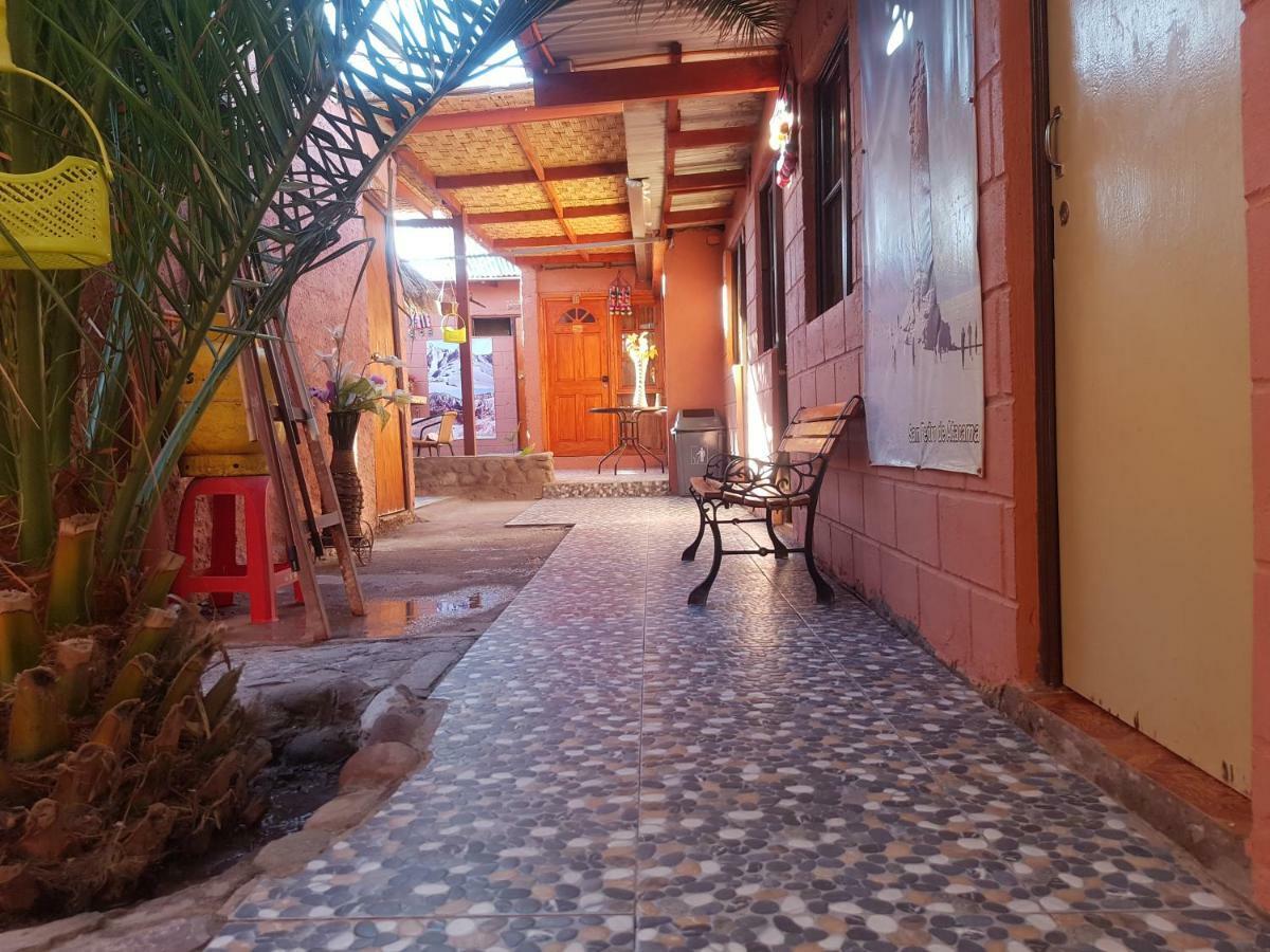 Hostal Tuyasto San Pedro de Atacama Exterior photo