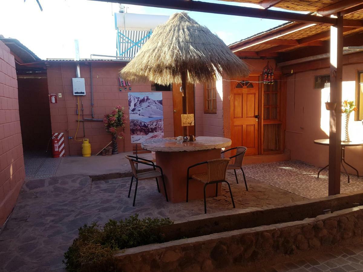 Hostal Tuyasto San Pedro de Atacama Exterior photo